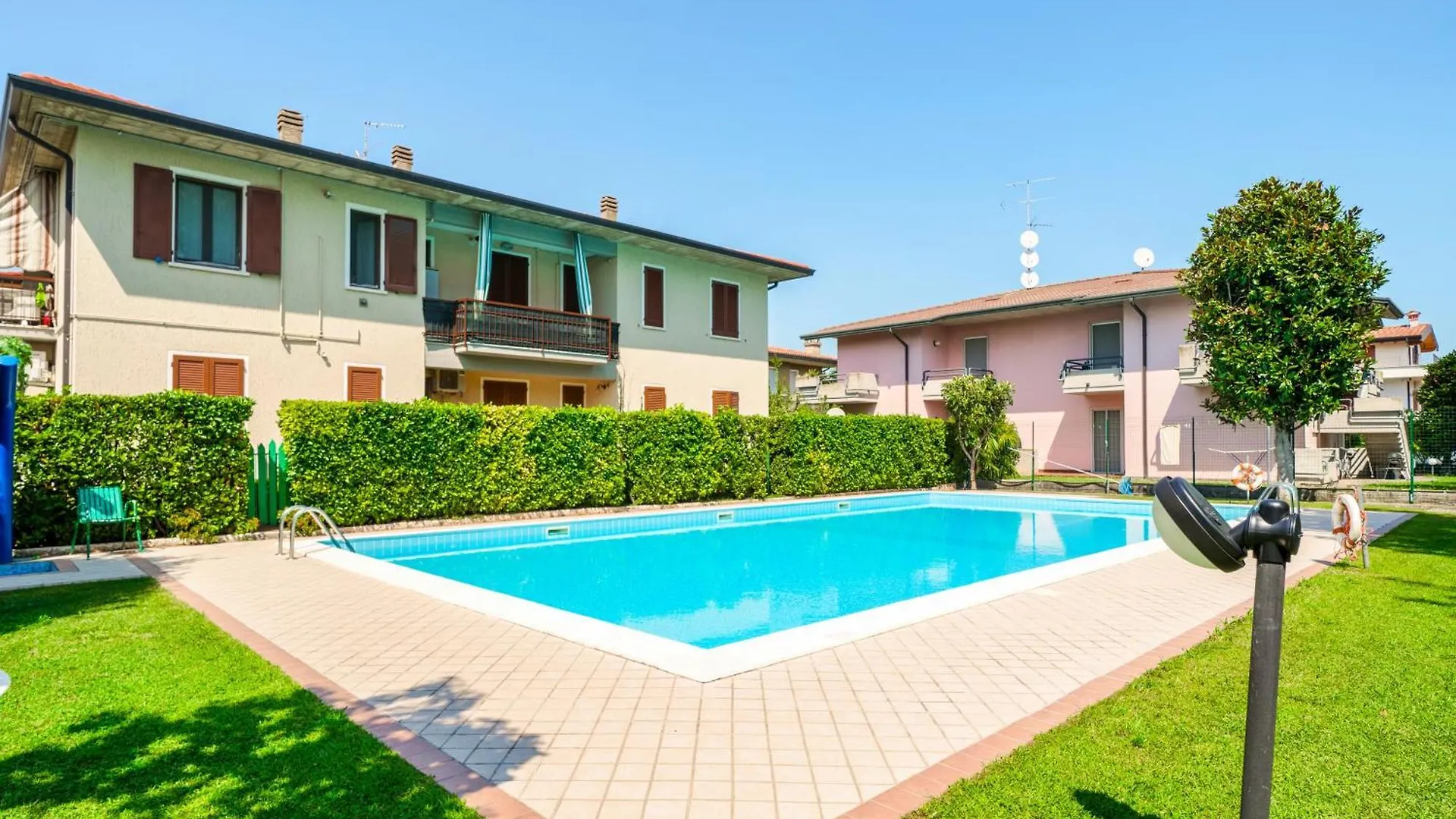 Moretto 11 - Con Piscina E Wifi シルミオーネ 0*,  イタリア