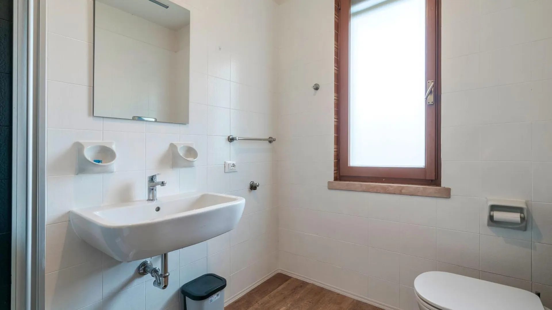 Moretto 11 - Con Piscina E Wifi Sirmione